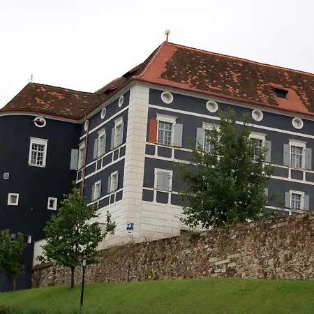 Frühstückspension Schloß Aichberg Eichberg (Hartberg-Furstenfeld)